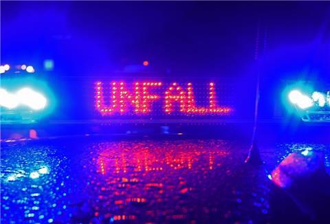 Polizei Blaulicht bei Unfallaufnahme.
