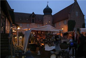 Weihnachtsmärkte wird es dieses Jahr nicht so viele geben. Allerdings soll in Beers an der Burg eine Veranstaltung stattfinden. Foto: Archiv