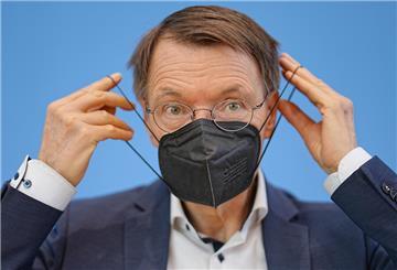 Weil das Gesundheitsministerium um Minister Karl Lauterbach (SPD) im Herbst durch die Corona-Variante BA.5 eine „prekäre Situation“ erwartet, soll mit mehreren Maßnahmen gegengesteuert werden.