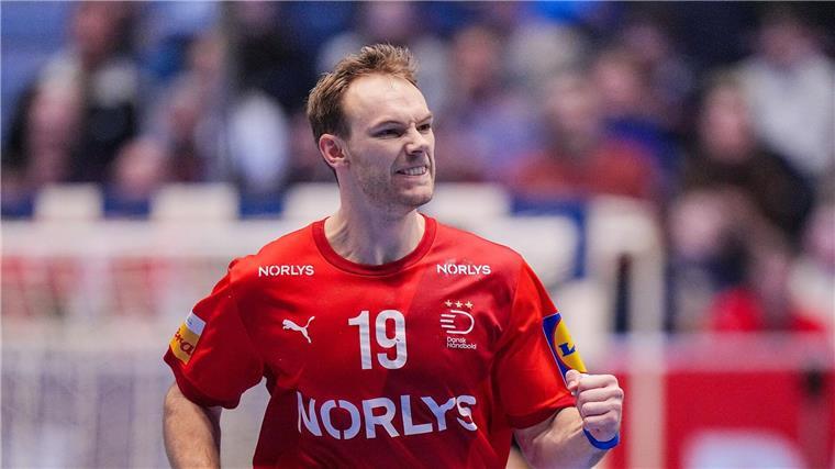 Welthandballer Mathias Gidsel ist mit Dänemark nur noch zwei Siege vom WM-Titel entfernt.