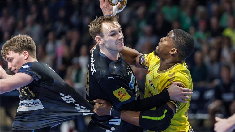 Trotz Remis: Füchse Berlin erreichen Viertelfinale Welthandballer Mathias Gidsel war einmal mehr bester Berliner Werfer