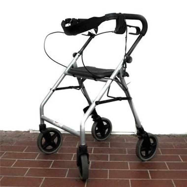 Wem gehört dieser Rollator? Die Polizei Bremerhaven glaubt, dass diese Gehilfe gestohlen worden ist.
