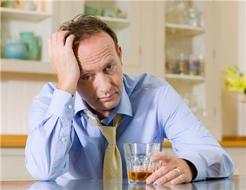 Wenn man 30 ist, wird der Kater nach dem Trinken zur Hölle.
