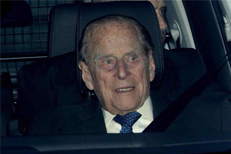Wenn Prinz Philip künftig in einem Auto fährt, dann nur noch als Beifahrer.