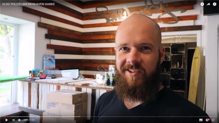 „Wenn sich 20 Leute daneben benehmen ist das kein Grund, ein ganzes Volk dafür zu verurteilen“: Der Blogger und Windsurfer Dorian Cieloch alias Kite Buddy in seinem Internet-Video auf YouTube.
