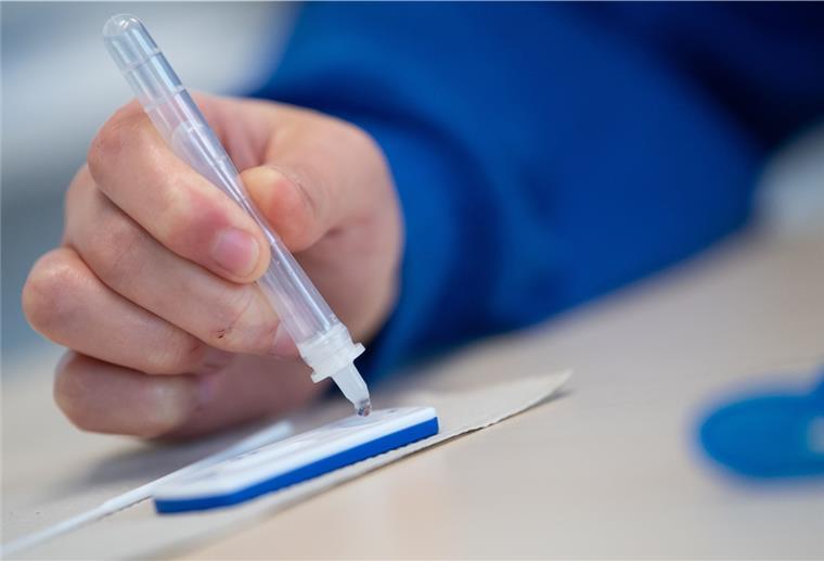 Wer am Präsenzunterricht teilnimmt, muss sich testen lassen. Bei Klausuren sollen Ausnahmen gelten.