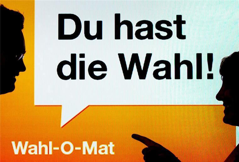 Der Wahl-O-Mat zur Europawahl: Welche Partei soll ich wählen? Wer Entscheidungshilfe für die Europawahl am 9. Juni braucht, kann den Wahl-O-Mat der Bundeszentrale für politische Bildung nutzen.