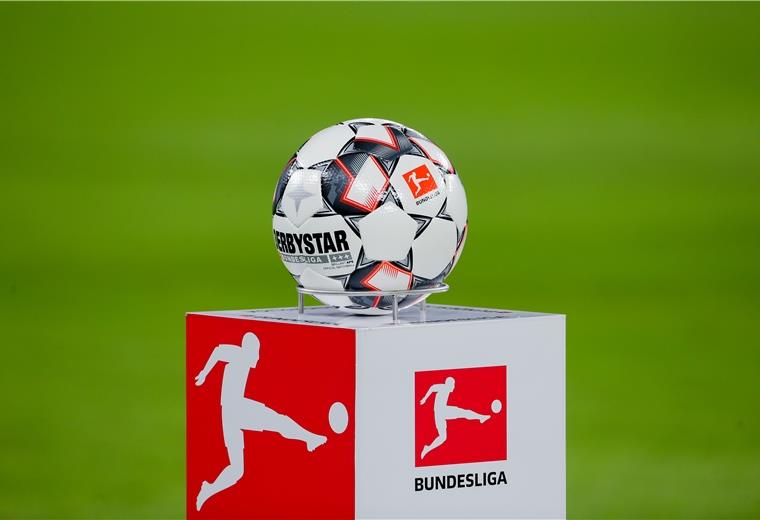 5 Gründe, weshalb Düsseldorf in die 2. Liga gehört Wer steigt ab? Werder oder Düsseldorf? Wir sind uns sicher: Es ist Düsseldorf.