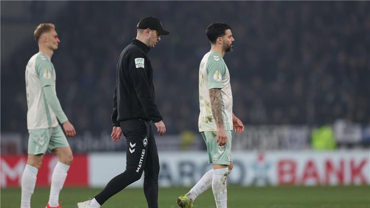 Werder-Profi nach 1:2 sauer: „Geht mir einfach auf den Sack“ Werder Bremen hat in Bielefeld enttäuscht.