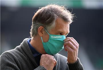 Werder Bremens Sportdirektor Frank Baumann steht vor schwierigen Zeiten.