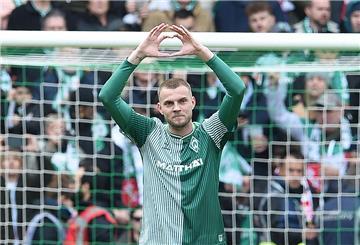 Werders Marvin Ducksch jubelt über seinen verwandelten Elfmeter zum 1:0. Der Angreifer avancierte mit zwei Treffern zum Matchwinner.