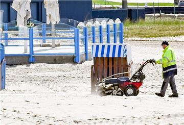 Weserstrandbad und Seelust wurden für die kommende Saison vorbereitet.