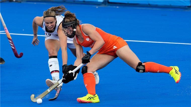 Wieder kein Sieg gegen die Niederlande: Am Ende verloren die deutschen Hockey-Frauen knapp mit 1:2.