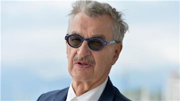 Wim Wenders, deutscher Regisseur, vor der Premiere seines Wettbewerbsfilmes „Perfect Days“. Wenders ist in der Sparte bester internationaler Film für einen Oscar nominiert.