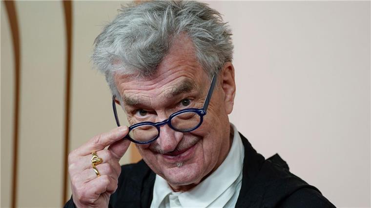 Wim Wenders ist in der Sparte bester internationaler Film für Japan im Rennen.