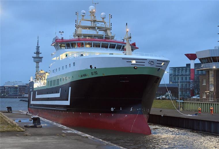 Dieses Schiff wird am Freitag im Bremerhavener Fischereihafen getauft Wird am Freitag in seinem Heimathafen Bremerhaven getauft: Der Fischtrawler „Jan Maria“