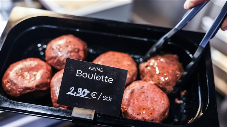Darf ein Schnitzel aus Soja sein? Wirtschaftsvertreter warnen vor möglichen Schäden für Unternehmen. (Symbolbild)