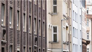 Wohnungen sind knapp – nun liegt eine neue Satzung über die Zweckentfremdung von Wohnraum in Hannover vor. Die Politik entscheidet darüber. (Symbolbild)