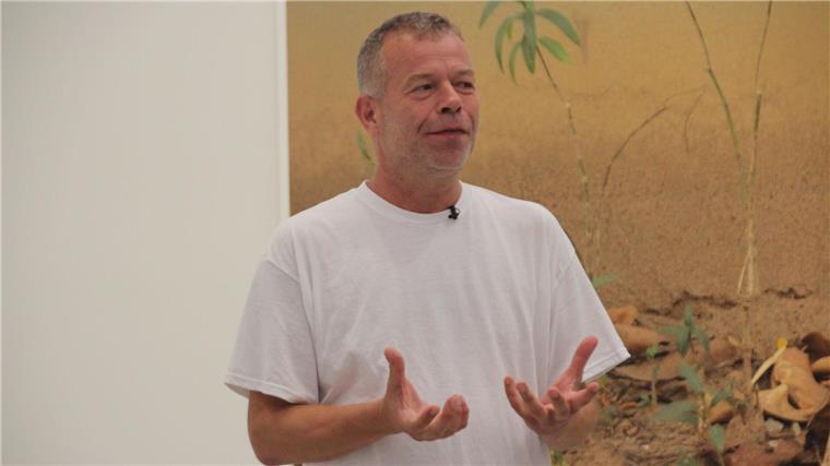 Dresden, Remscheid, Paris: Das Jahr des Wolfgang Tillmans Wolfgang Tillmans im September 2023 in New York.