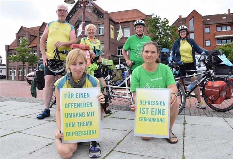 Wollen das Thema Depression aus der Tabu-Zone holen (von links): Franziska Radczun, Sabine Pegler, Peter Kraus, Inge Meurer, Dietmar Reimberger und Merle Möller