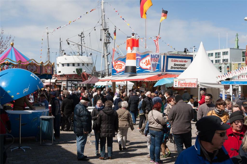 Zahlreiche Fischfans und Feinschmecker zieht es an diesem Wochenende ins Schaufe...