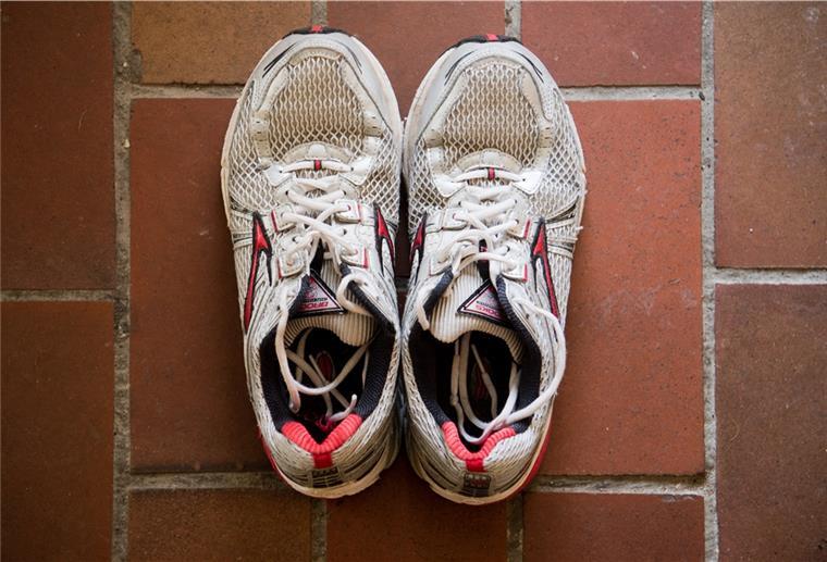 Zeit für einen Lauf: Die Laufschuhe können beim Nordseelauf geschnürt werden, allerdings nur individuell. Die Gemeinschaft findet im Netz statt.
