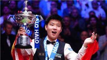 Zhao Xintong ist der erste Snooker-Weltmeister aus China.