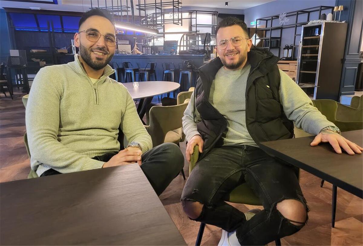 Neustart in der ehemaligen „Brasserie“ in Nordenham Zinnur Sahin und Ioannis Achirkidis, Nordenham, Brasserie, Mira