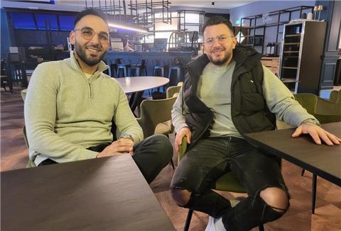 Zinnur Sahin und Ioannis Achirkidis, Nordenham, Brasserie, Mira
