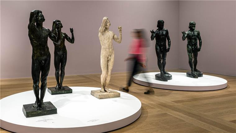 Zu Auguste Rodin pflegte Gustav Pauli ein freundschaftliches Verhältnis und kaufte einige seiner Werke an. In der Schau sind seine Skulpturen ein Blickfang.