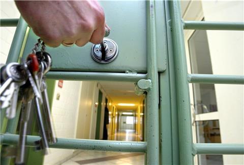 Zu fünf Jahren Gefängnis ist am Donnerstag ein 48 Jahre alter Großdealer verurteilt worden.