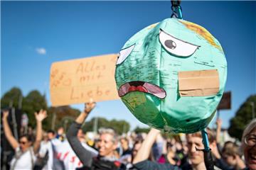 Zukunftsangst und Stress: Ihr Engagement belastet junge Klimaaktivisten häufig seelisch. Therapeuten bieten in Niedersachsen spezielle Burnout-Präventionskurse an.