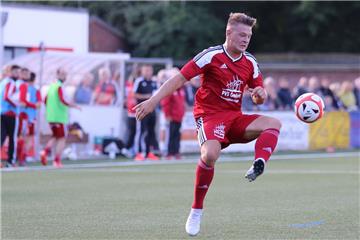 Zum 4:0-Sieg gegen den FC Rastede steuerte der Braker Angreifer André Jaedtke den vierten Treffer unmittelbar vor der Pause bei.