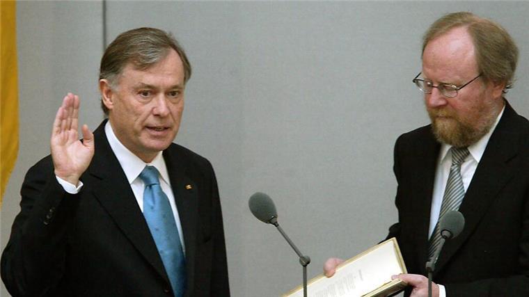 Zum ersten Mal wurde Köhler 2004 zum Bundespräsidenten gewählt.