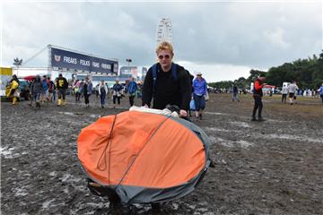 Zum Infield? Nein! Zum Auto! Foto: Overschmidt
