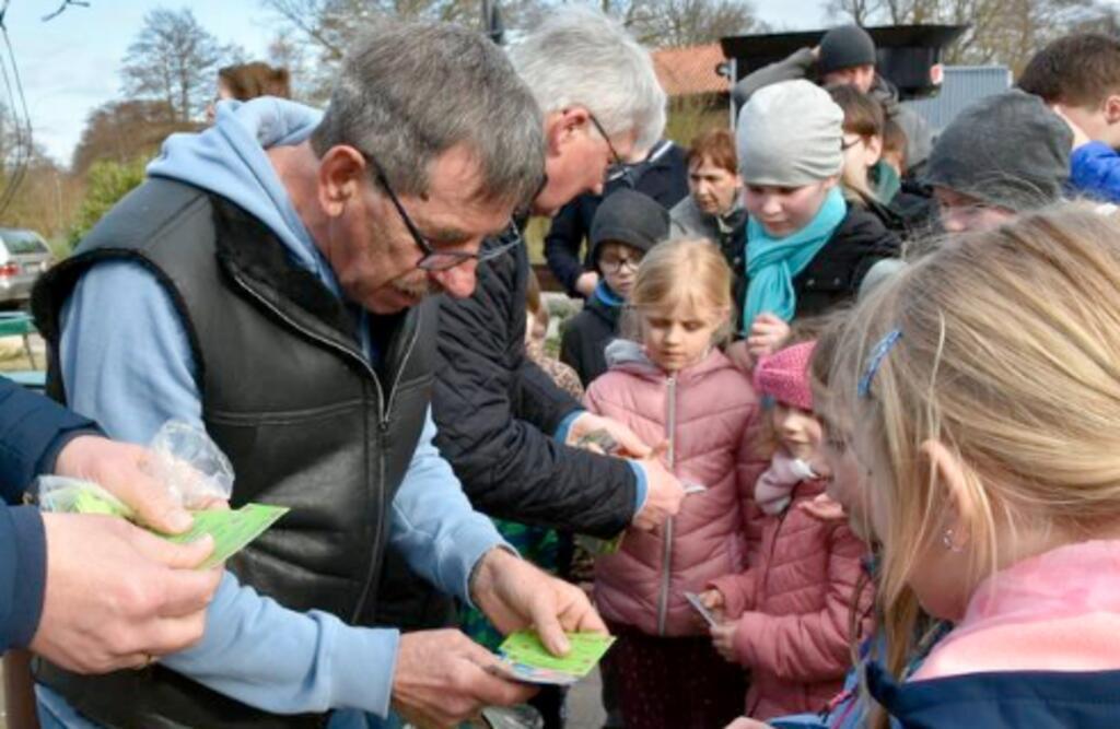 Zur Eröffnung gibt es für Kinder Freikarten und Chips.