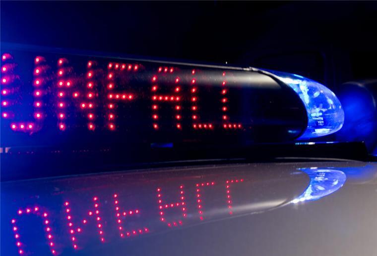 Zwei Unfälle im Cuxland innerhalb einer Stunde: Insgesamt 40.000 Euro Schaden, eine Person leicht verletzt.