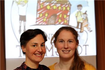 Zwei von vielen Ehrenamtlichen in der Gemeinde Tarmstedt: Kerstin Holle (links) und Wiebke Scheidl engagieren sich im Elternrat der Grundschule.