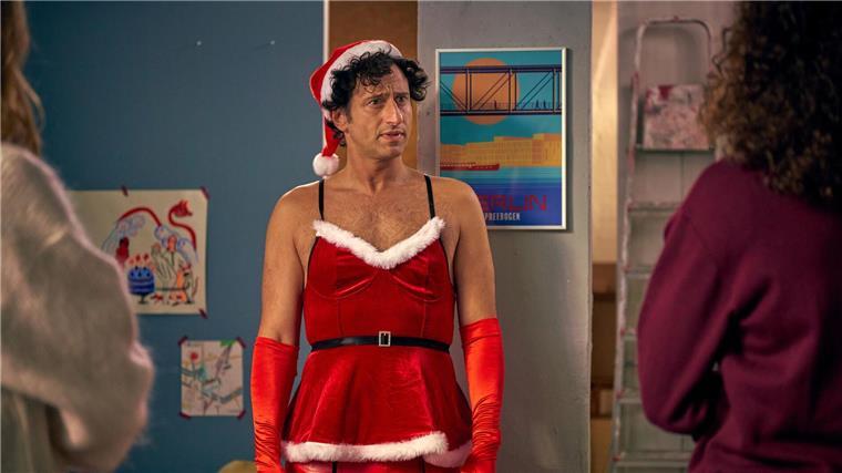 „Zwei Weihnachtsmänner sind einer zu viel“ mit Serkan Kaya hat den Fernsehabend beim Gesamtpublikum für sich bestritten.
